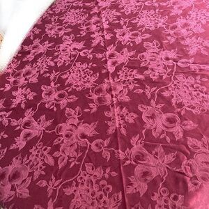 Vintage Burgundy Rose Floral Damask Round Tablecloth 86" Scalloped Edge Crimson